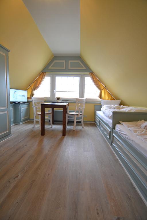 Priel-Hues Apartment ลิสท์ ภายนอก รูปภาพ