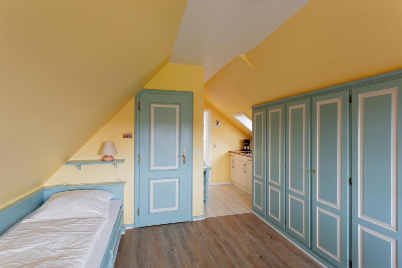 Priel-Hues Apartment ลิสท์ ภายนอก รูปภาพ